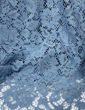 Load image into Gallery viewer, PRE - ORDER LACE SCRUNCHIES - neutral