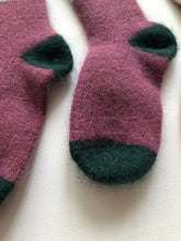 Load image into Gallery viewer, PACK OF TWO - ANGORA WOOL KIDS SOCKS - 1