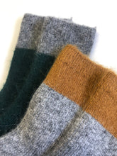 Load image into Gallery viewer, PACK OF TWO - ANGORA WOOL KIDS SOCKS - 4