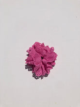 Load image into Gallery viewer, ISABELLA LACE SCRUNCHIES