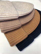 Load image into Gallery viewer, MERINO WOOL EVERYDAY BEANIES - neutral