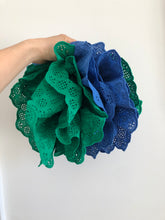 Load image into Gallery viewer, LACE SCRUNCHIES
