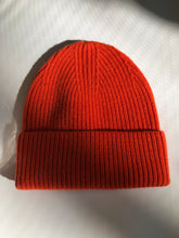 Load image into Gallery viewer, MERINO WOOL EVERYDAY BEANIES - Crystal bright