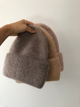 Load image into Gallery viewer, ROYAL ANGORA WOOL BEANIE - neutral