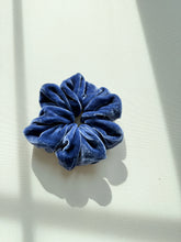 Load image into Gallery viewer, 2025 SILK VELVET SCRUNCHIES