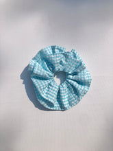 Load image into Gallery viewer, GINGHAM FARMERS SCRUNCHIES