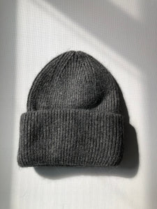 ROYAL ANGORA BEANIE