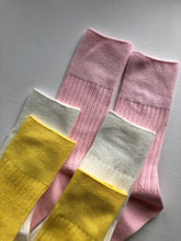 Load image into Gallery viewer, COMBED COTTON HIGH SOCKS