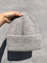 Load image into Gallery viewer, CHUNKY WOOL BEANIE