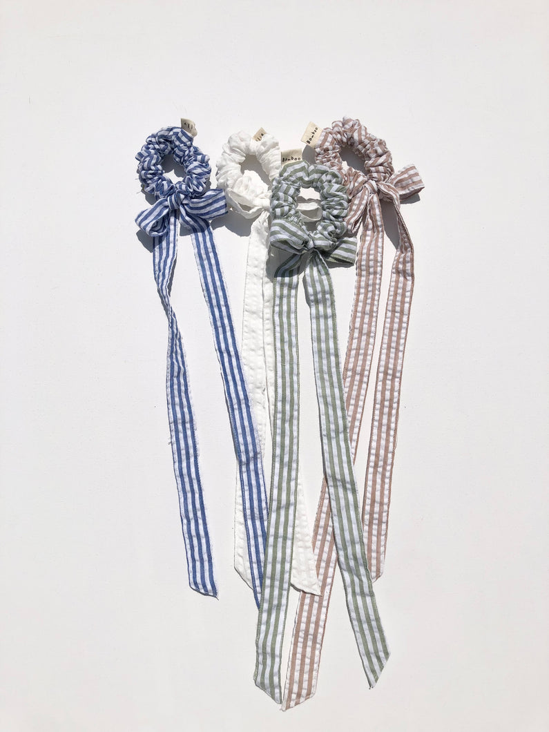 STRIPE BOW SCRUNCHIES