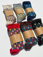 Load image into Gallery viewer, TULIPS GARDEN SOCKS