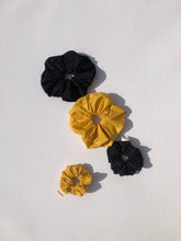 Load image into Gallery viewer, SEOUL COTTON SCRUNCHIES