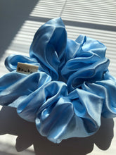 Load image into Gallery viewer, Pre - order PURE SILK SCRUNCHIES