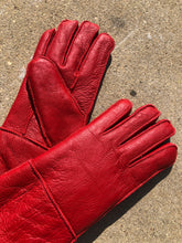 Load image into Gallery viewer, LEATHER SHEARLING GLOVE