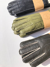 Load image into Gallery viewer, SHEARLING GLOVE