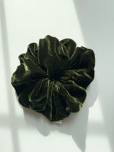 Load image into Gallery viewer, 2025 SILK VELVET SCRUNCHIES