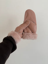 Load image into Gallery viewer, 2025 SHEARLING MITTENS - white stitch