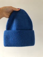 Load image into Gallery viewer, SPARKLING ANGORA BEANIE