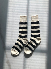 Load image into Gallery viewer, STRIPE HIGH SOCKS