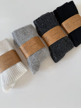 Load image into Gallery viewer, ANGORA WOOL SOCKS - neutral