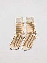 Load image into Gallery viewer, COLOR STRIPE SOCKS