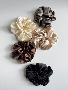 2025 PURE SILK SCRUNCHIES