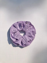 Load image into Gallery viewer, GINGHAM FARMERS SCRUNCHIES