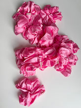 Load image into Gallery viewer, 2025 PURE SILK SCRUNCHIES