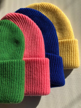 Load image into Gallery viewer, MERINO WOOL BEANIE - double layer - crystal brightsbu