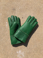 Load image into Gallery viewer, LEATHER SHEARLING GLOVE