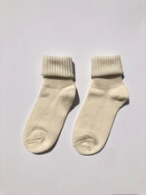 Load image into Gallery viewer, CANADA MERINO SOCKS