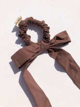 Load image into Gallery viewer, COTTON POPLIN BOW SCRUNCHIES