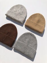 Load image into Gallery viewer, MERINO WOOL EVERYDAY BEANIE