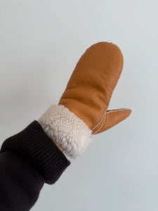 2025 SHEARLING MITTENS - white stitch