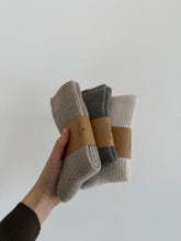 Load image into Gallery viewer, ALPACA WOOL SOCKS