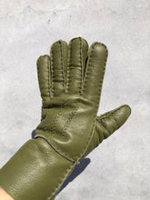 Load image into Gallery viewer, SHEARLING GLOVE