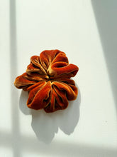 Load image into Gallery viewer, 2025 SILK VELVET SCRUNCHIES