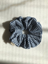 Load image into Gallery viewer, MINI GINGHAM SCRUNCHIES - neutral