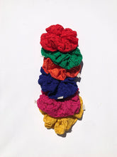 Load image into Gallery viewer, LACE SCRUNCHIES - fruits market