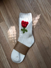 Load image into Gallery viewer, CROCHET TULIPS COTTON SOCKS