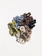 Load image into Gallery viewer, COTTON POPLIN BOW SCRUNCHIES