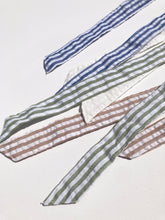 Load image into Gallery viewer, STRIPE BOW SCRUNCHIES