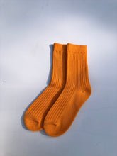 Load image into Gallery viewer, ICELAND WOOL SOCKS - crystal bright ( M/L )