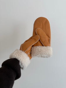 2025 SHEARLING MITTENS - white stitch