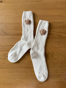 CROCHET COOKIE FLOWERS SOCKS