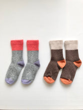 Load image into Gallery viewer, PACK OF TWO ANGORA WOOL KIDS SOCKS - 2