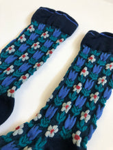 Load image into Gallery viewer, TULIPS GARDEN SOCKS