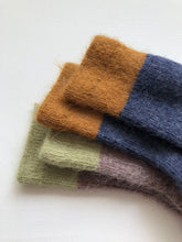 Load image into Gallery viewer, PACK OF TWO ANGORA WOOL KIDS SOCKS - 6