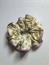Load image into Gallery viewer, CHELSEA OVERSIZED SCRUNCHIES
