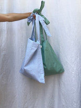 Load image into Gallery viewer, GINGHAM BOW TOTE BAGS